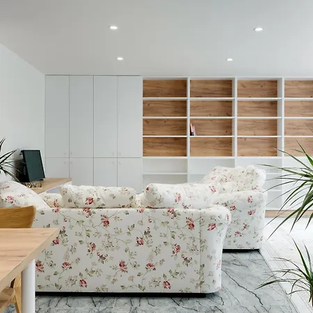 Zlaty Slavik - Luxurious With *