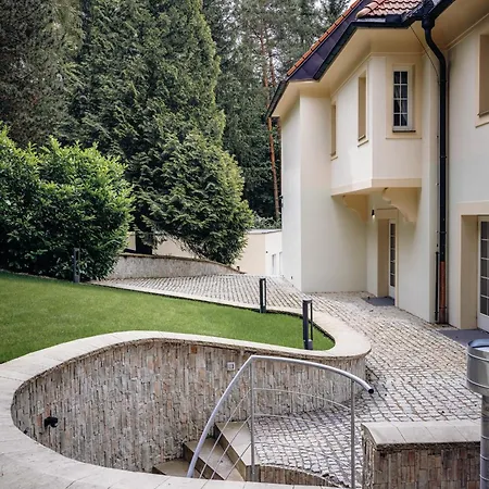 Zlaty Slavik - Luxurious With * Jevany