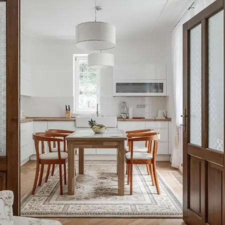 Zlaty Slavik - Luxurious With Villa Jevany