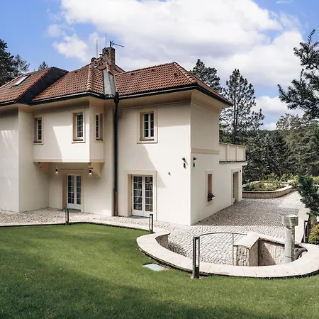 Villa Zlatý Slavík - Luxurious With