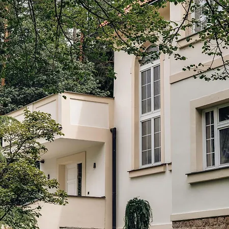 Zlaty Slavik - Luxurious With