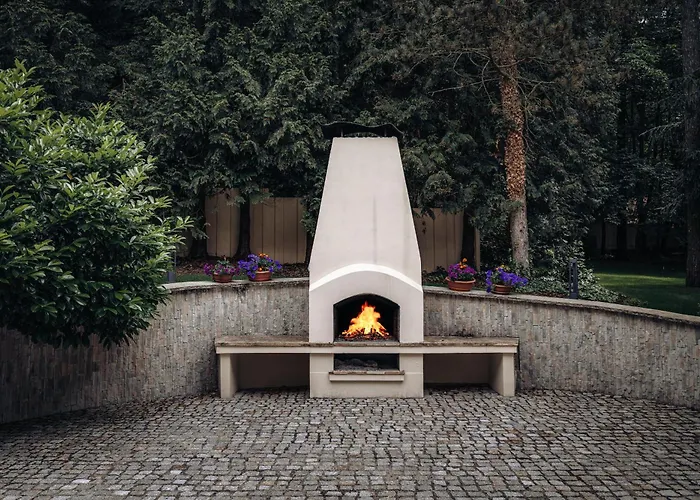 Villa Zlaty Slavik - Luxurious With Jevany