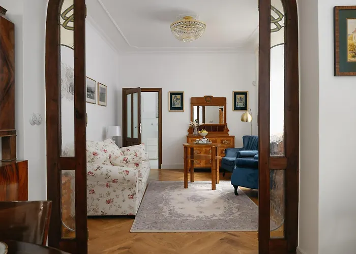 Zlatý Slavík - Luxurious With Jevany