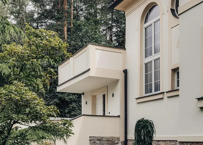 Zlaty Slavik - Luxurious With