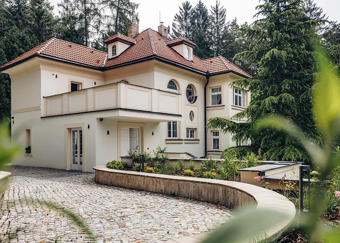 Villa Zlatý Slavík - Luxurious With *